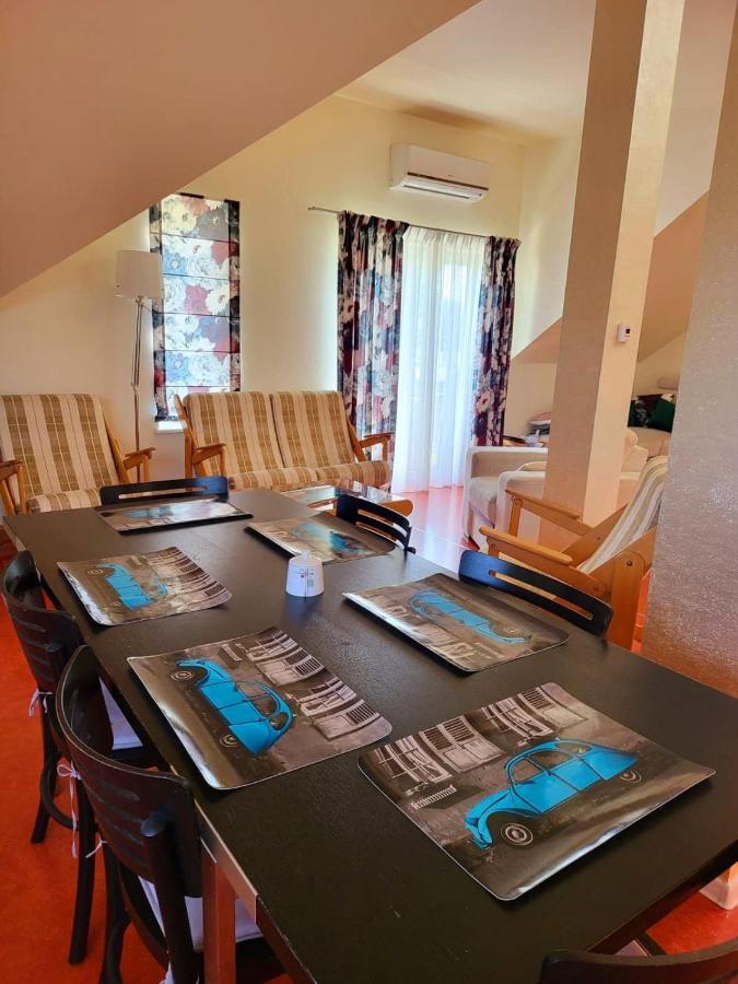 Apartament Nina Skoczów Exteriör bild